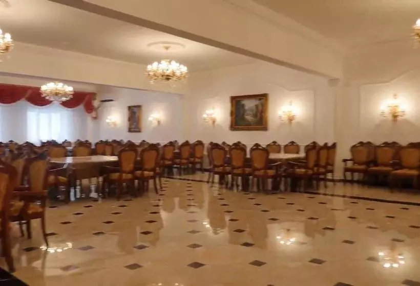 هتل Saltanat