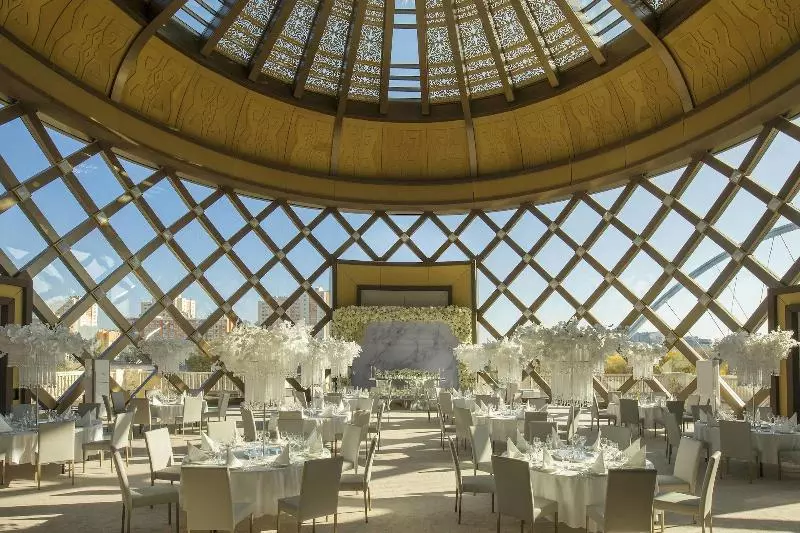 Hotelli The St. Regis Astana