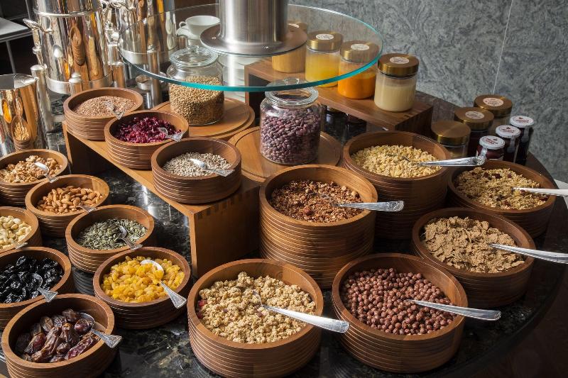 Hotel The St. Regis Astana