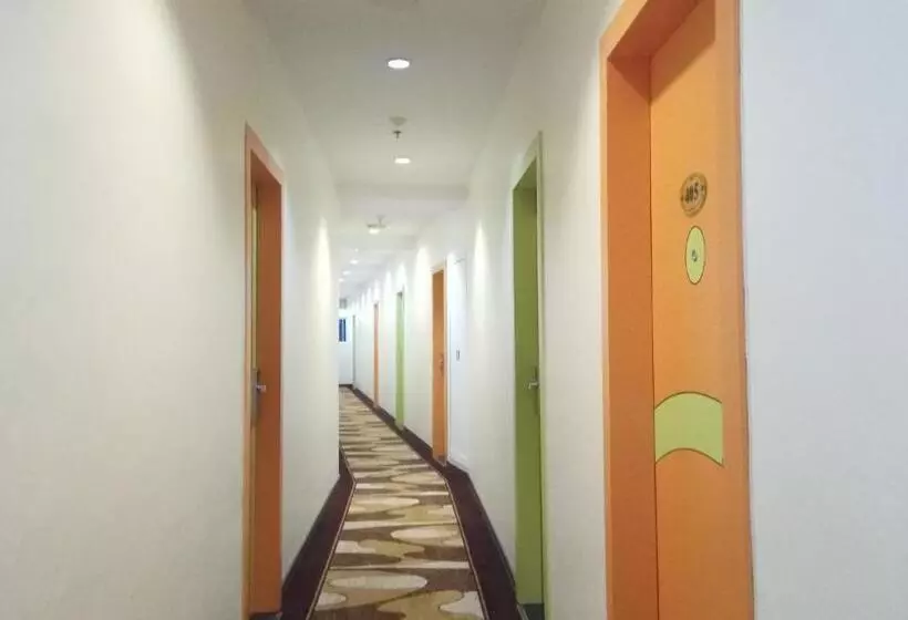 ホテル Sahid Vanilla Nagoya Batam