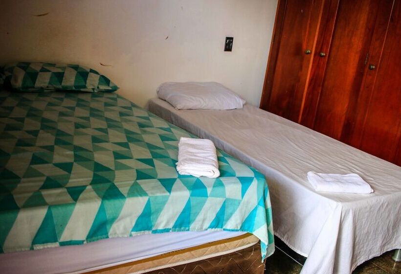 Mansao Expressar Hostel