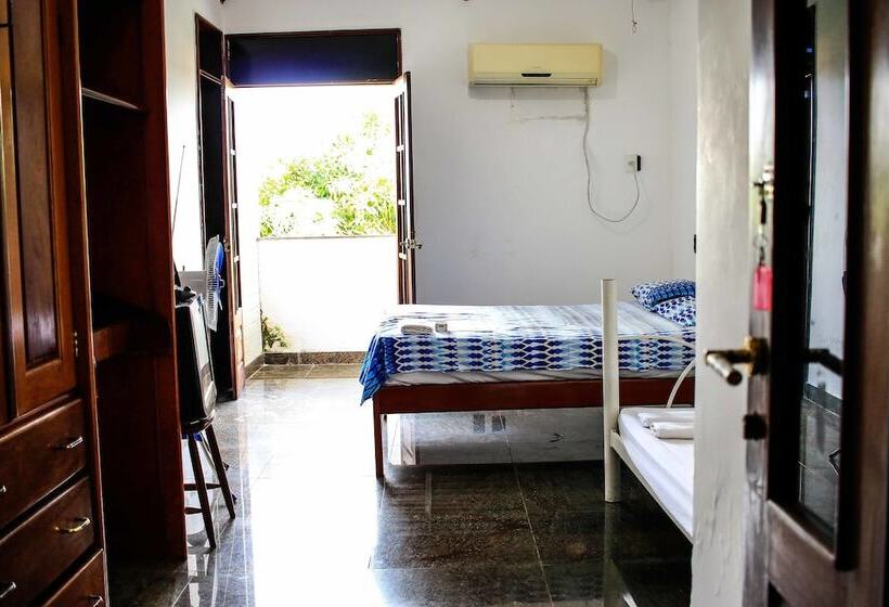 Mansao Expressar Hostel