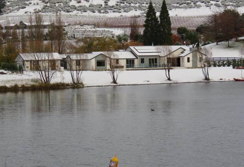 Motel Cromwell Escape