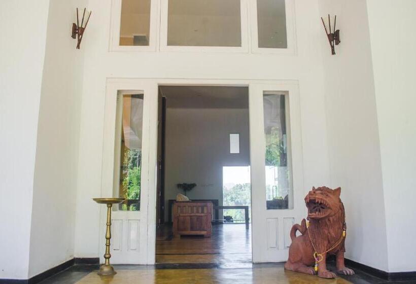 אתר נופש Old Frankland Kandy Luxury Boutique