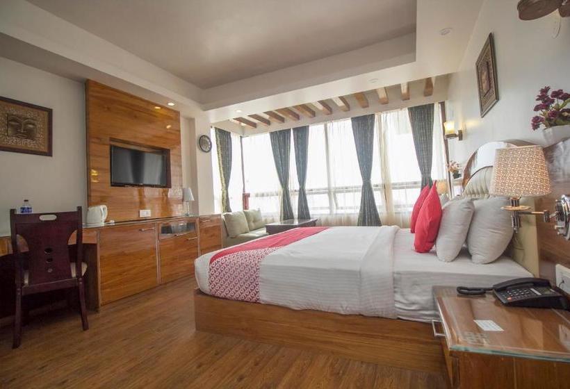 استراحتگاه The Yakha Retreat & Spa