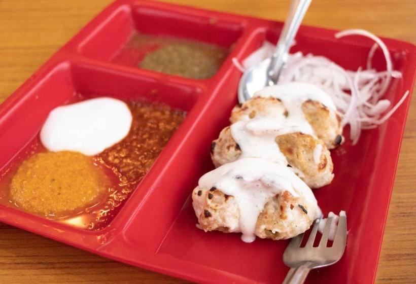 استراحتگاه The Yakha Retreat & Spa