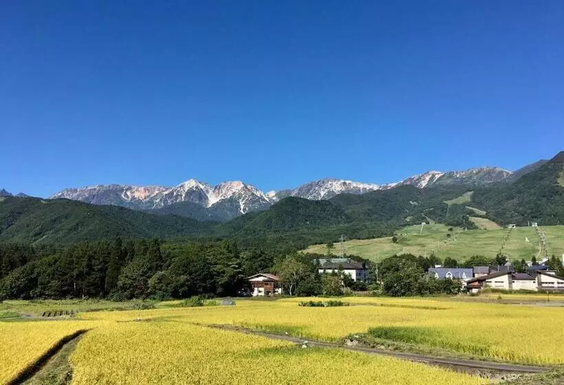旅館 Yamakyuso