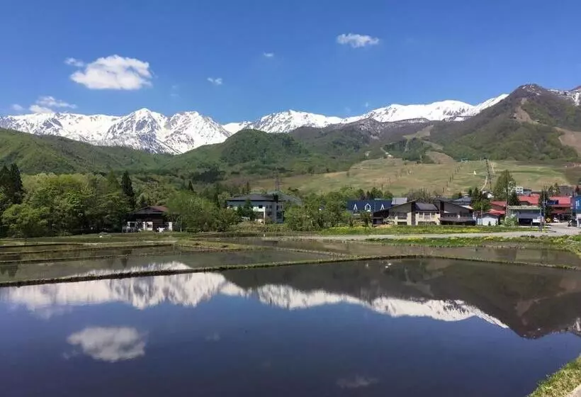 旅館 Yamakyuso