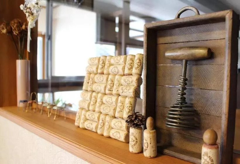旅館 Yamakyuso