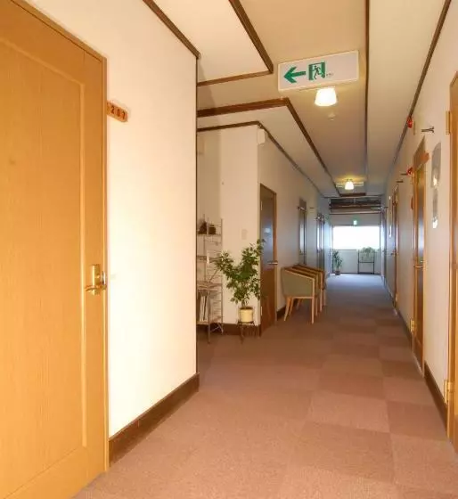 旅館 Yamakyuso