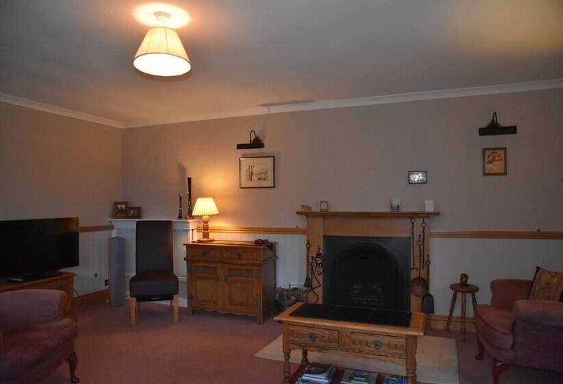 Aamiaismajoitus (B&B) Chapelhill Croft