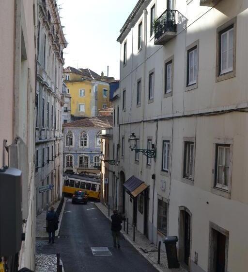 Bed and Breakfast Inn Bairro Alto Ba Sweet