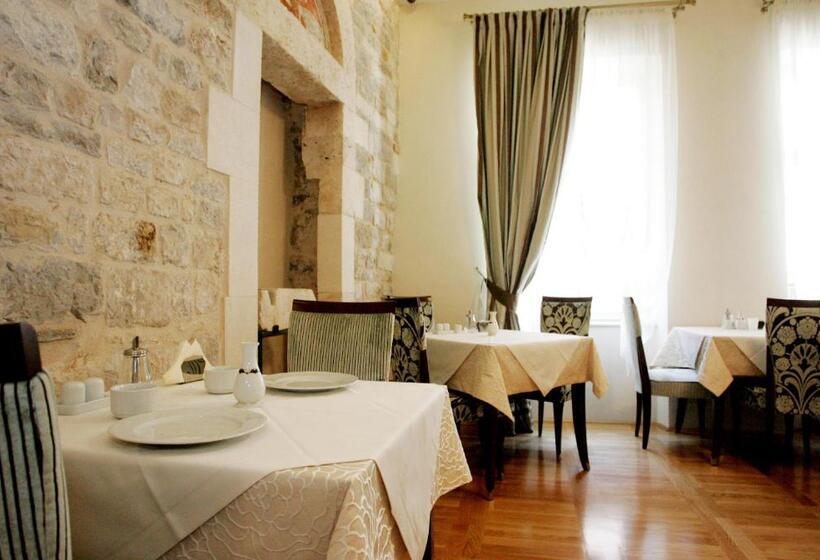 Bed and Breakfast Palace Augubio