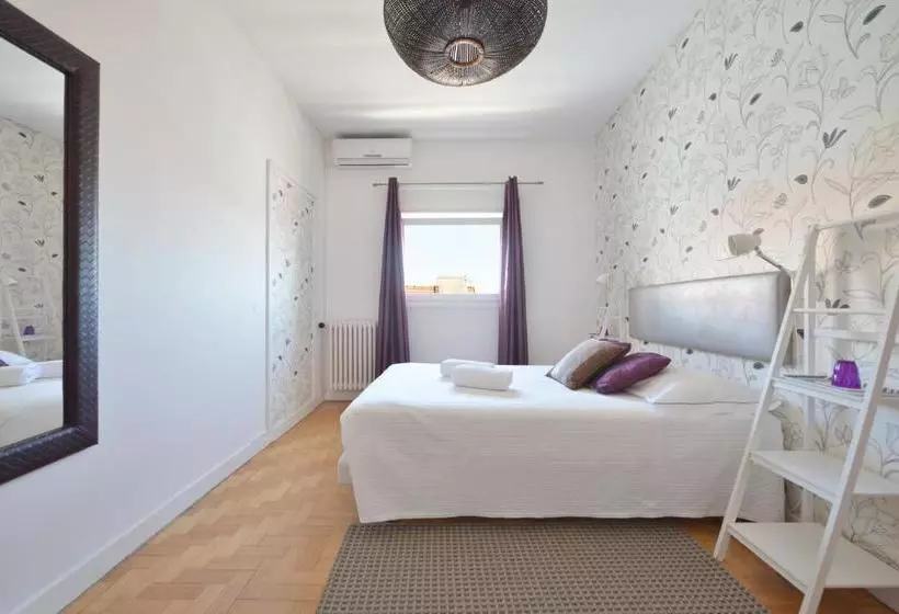 تختخواب و صبحانه Thehouse Lisboa