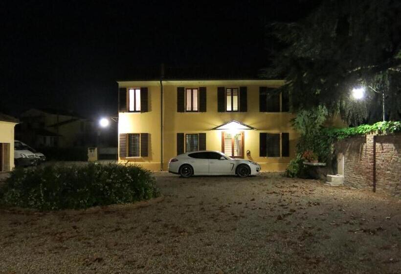 Bed and Breakfast Villa Schiavi
