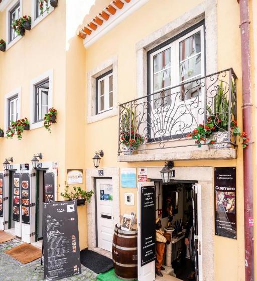 Castle Inn Lisbon Apartments