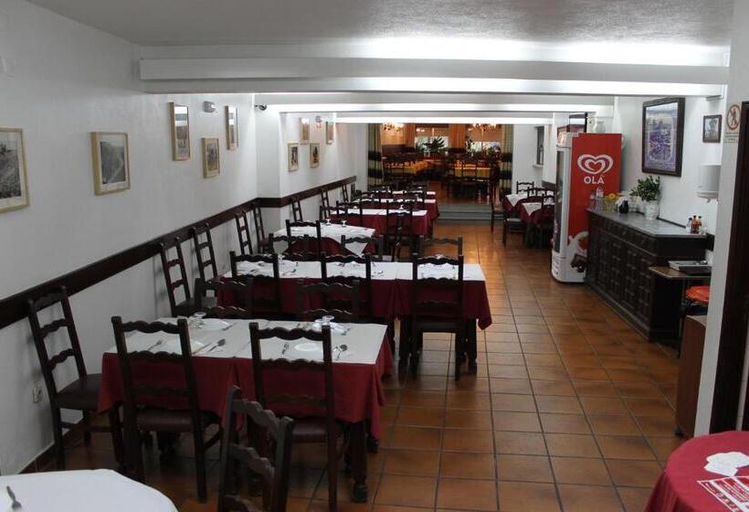 פונדק Alojamento Local Santa Cruz