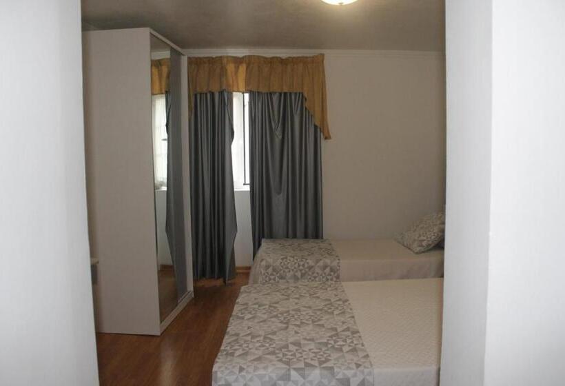 客栈  Alojamento Local Santa Cruz