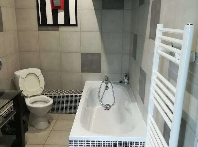 בית מלון כפרי Itsara Suites & Spa