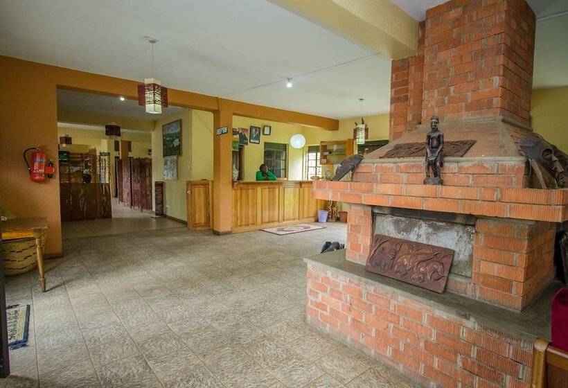 هتل Kisoro Tourist