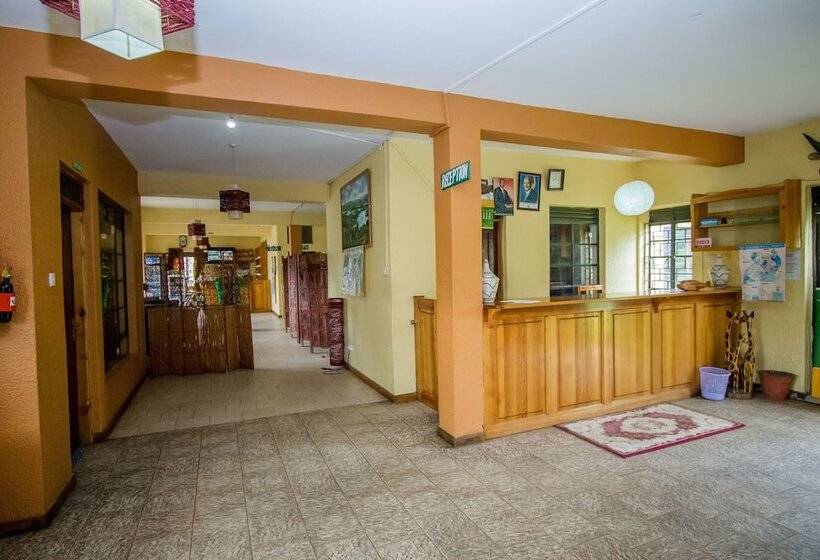 هتل Kisoro Tourist