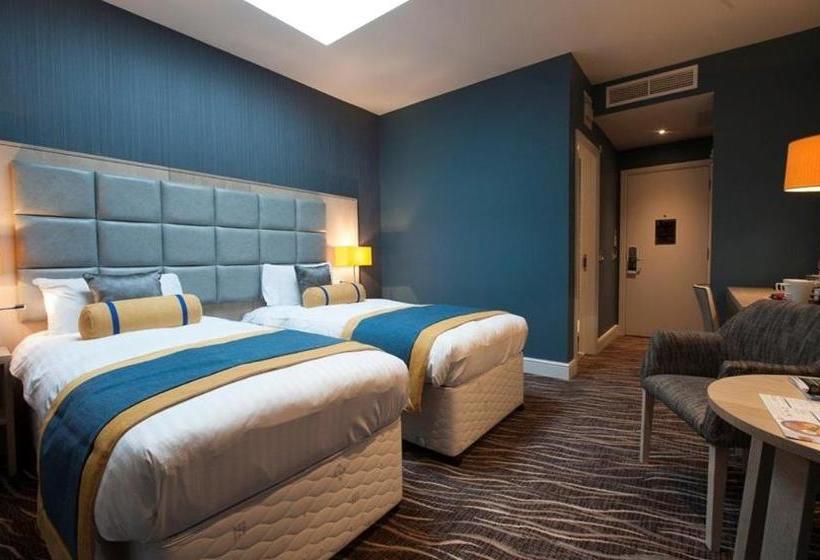 Отель The Bottle Kiln Wetherspoon