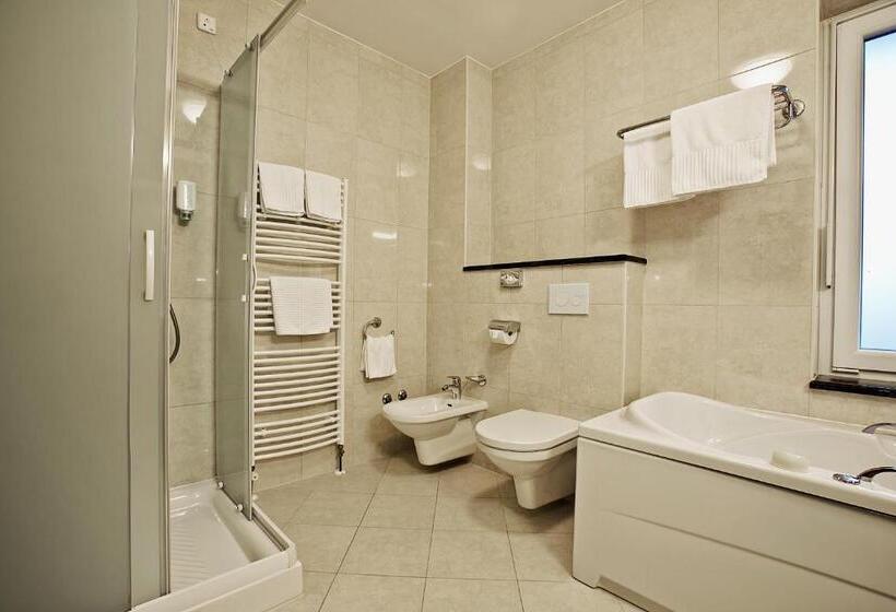 Spa & Wellness Hotel Pinia