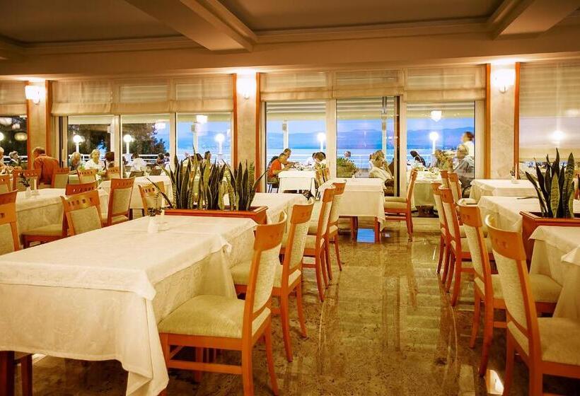 Spa & Wellness Hotel Pinia