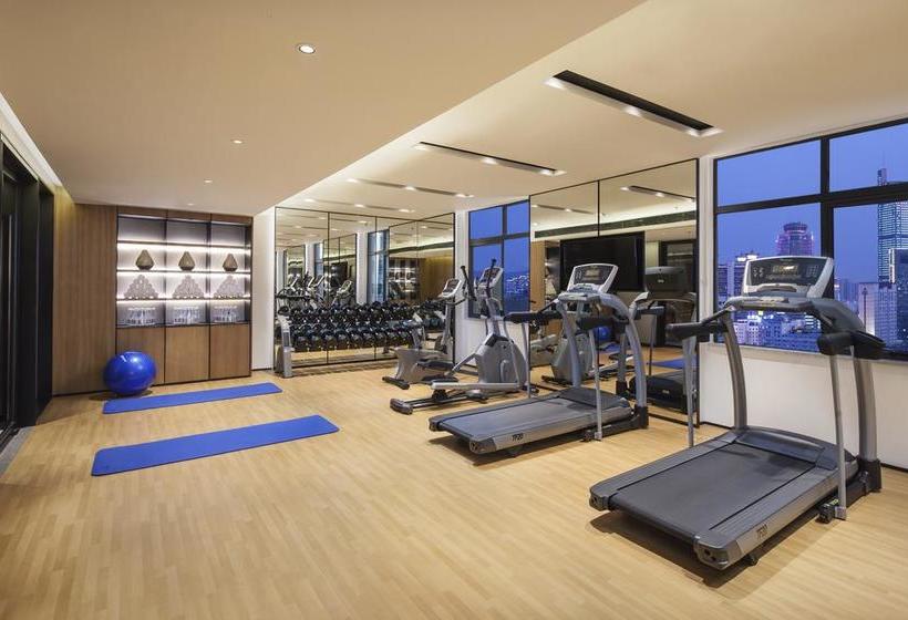 בית מלון כפרי Fairfield By Marriott Nanning Nanhu Park