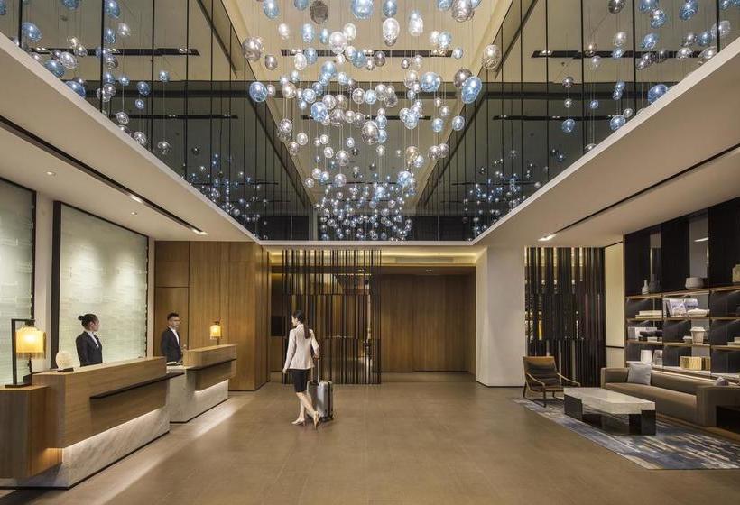 בית מלון כפרי Fairfield By Marriott Nanning Nanhu Park