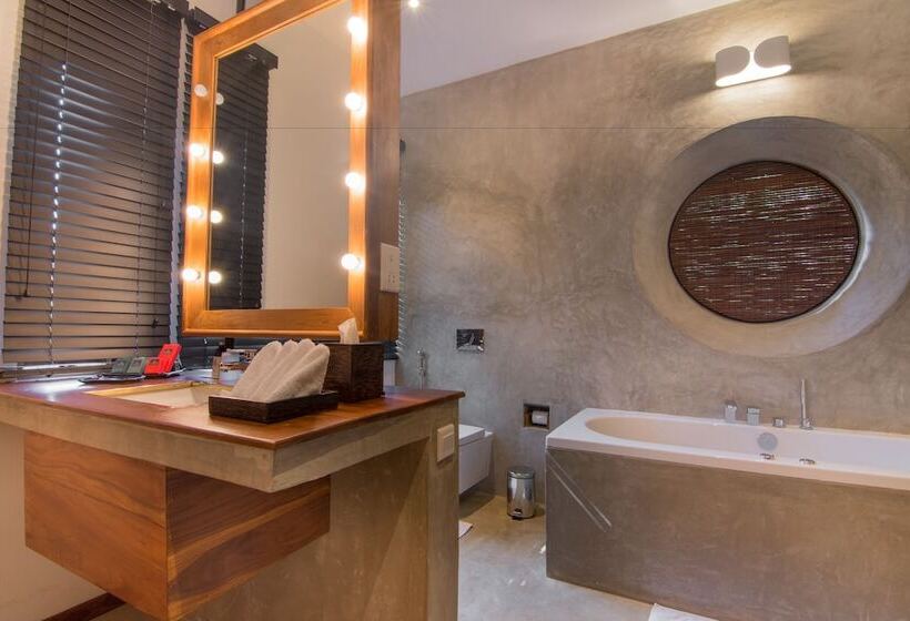 فندق Kings Pavilion Luxury