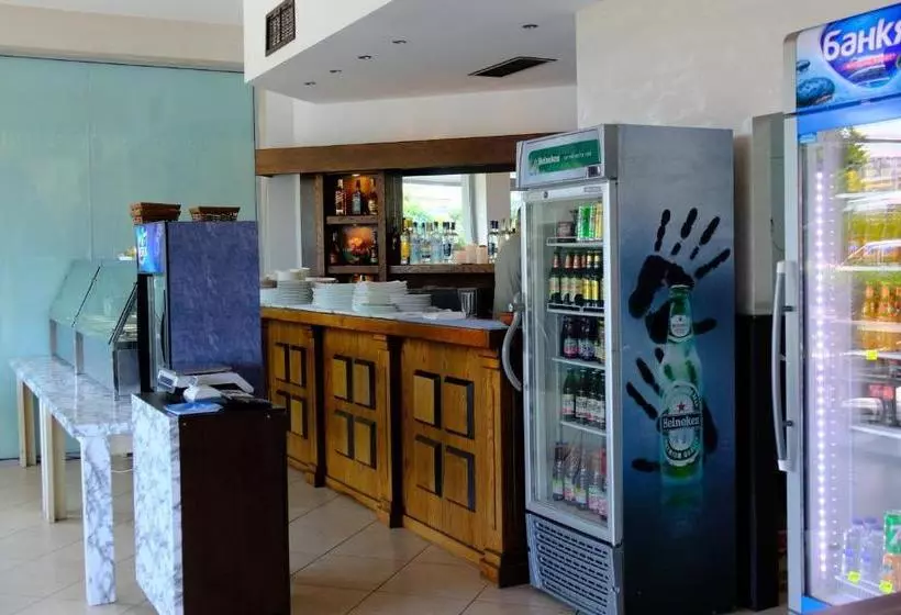 Persani Hotel Free Parking