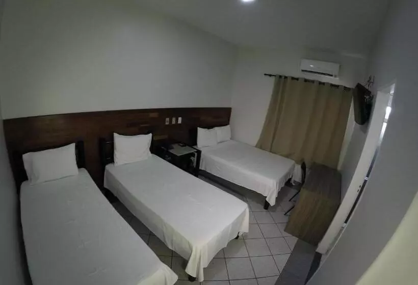 Hotelli Redentora Plaza