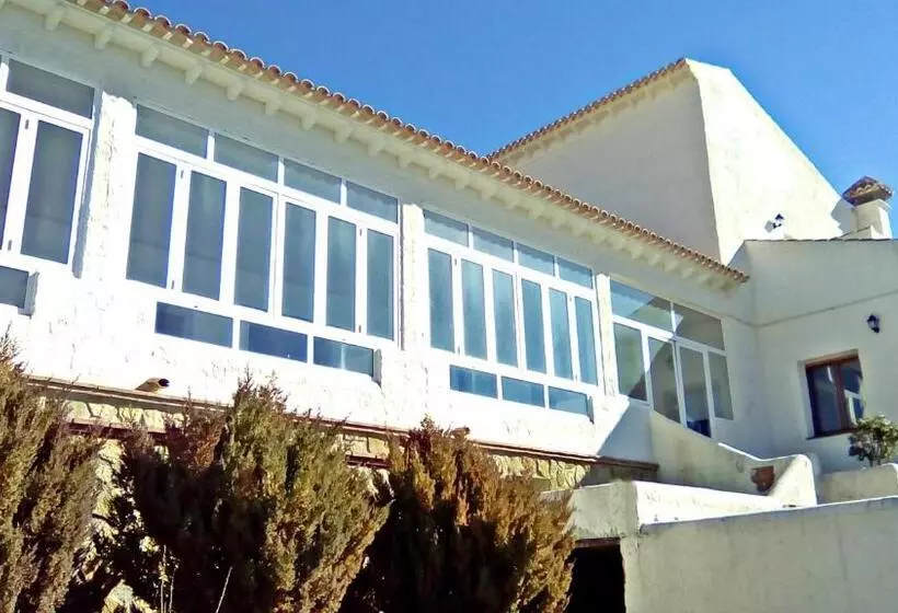 Hotelli Rural El Moral