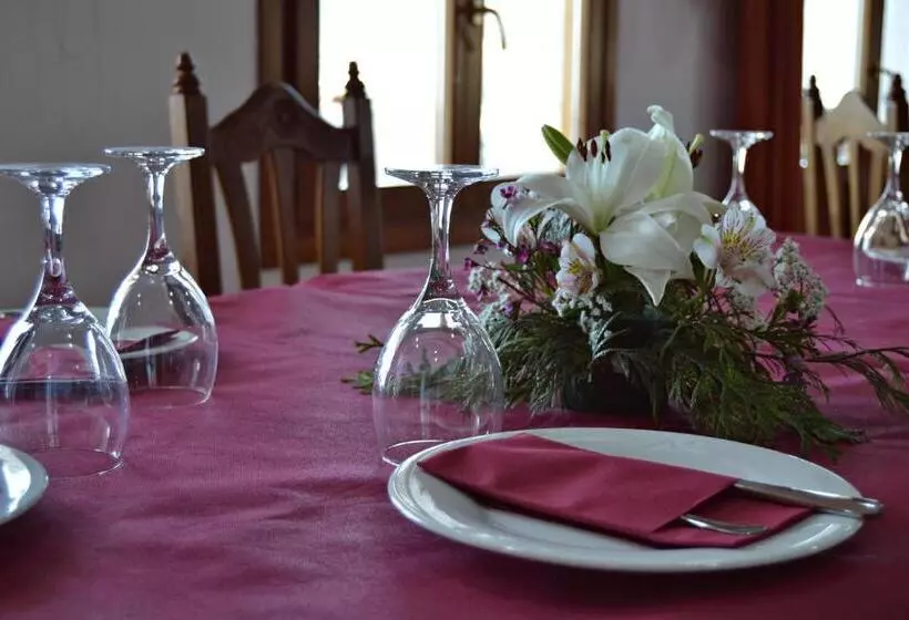 Hotelli Rural El Moral