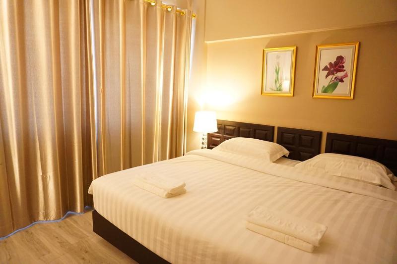 Taris Art Hotel Phrae