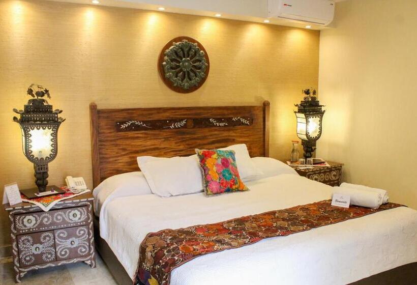 Lindo Ajijic Bed & Breakfast