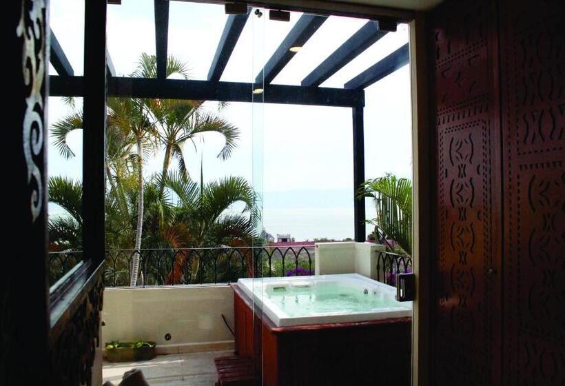 Lindo Ajijic Bed & Breakfast