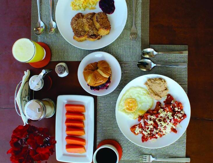 Lindo Ajijic Bed & Breakfast