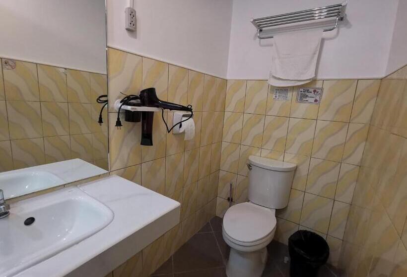 리조트 Pescadores Suites Moalboal