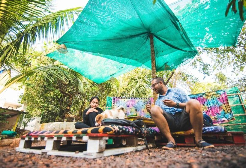 Roadhouse Hostel Arambol Goa