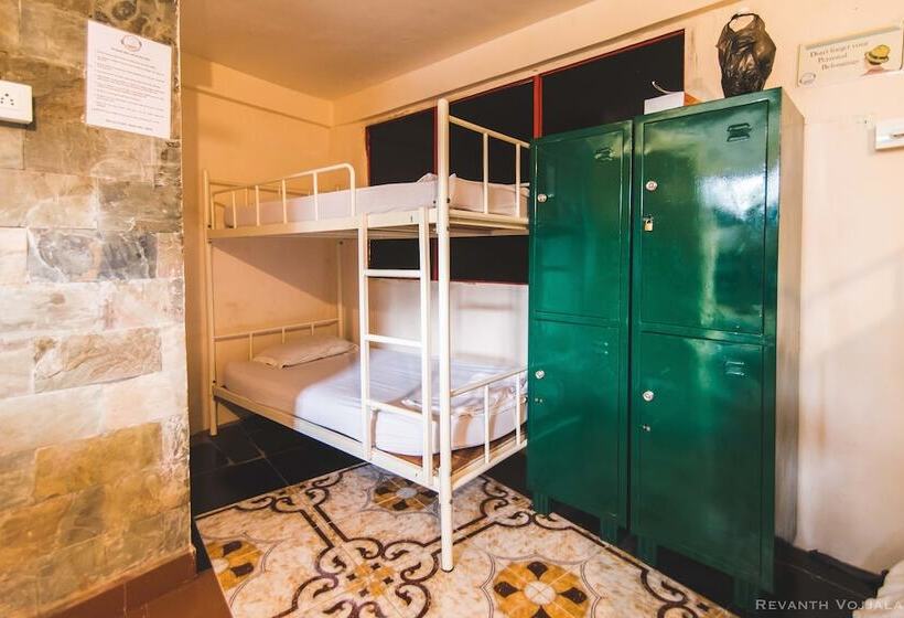 Roadhouse Hostel Arambol Goa