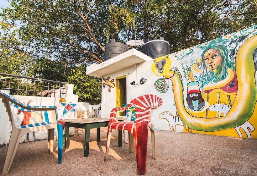 Roadhouse Hostel Arambol Goa