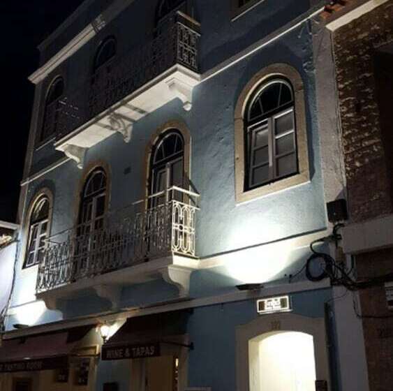 Bed and Breakfast Suites Guest House