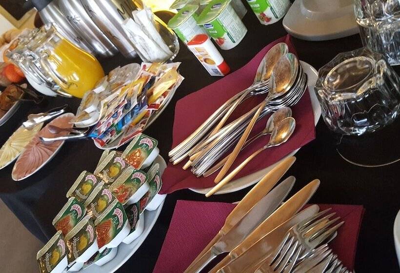 Bed and Breakfast Suites Guest House