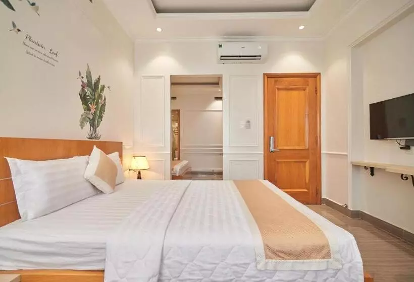 Bin Bin 10   Mimosa Hotel Near Tan Son Nhat Airport