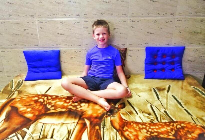 酒店 Anukampa Paying Guest House