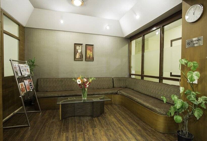 Hotel Yuma D Homestay