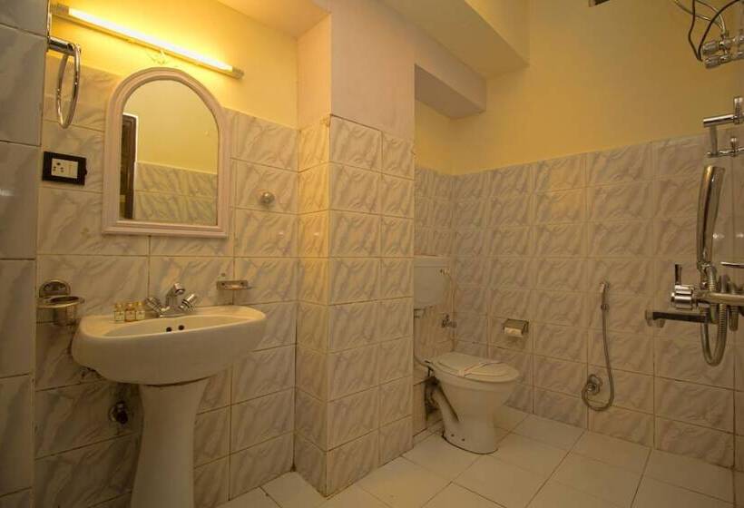 Hotel Yuma D Homestay