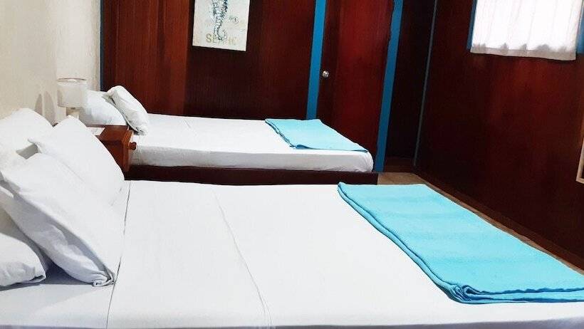 호텔 Lapalapa Beachfront